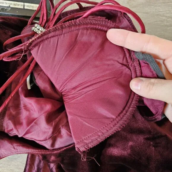 Vintage Womens Medium Velvet Formal Dress Strappy‎ Back Fit N Flare 90s Burgandy - Picture 8 of 11